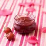 Bol protéiné au steak, avocat et œufs